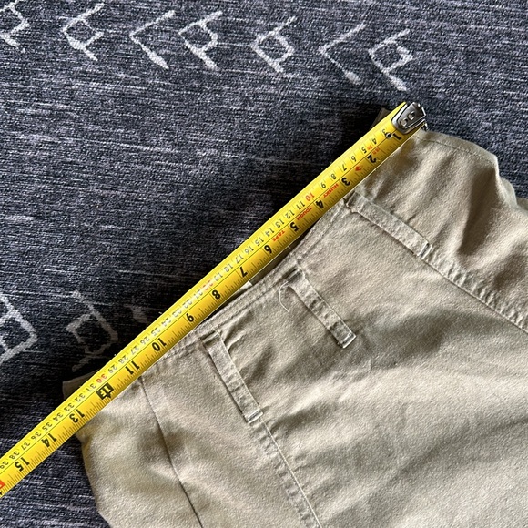 Vintage made in Canada, Cream brand full skirt. - Picture 8 of 8